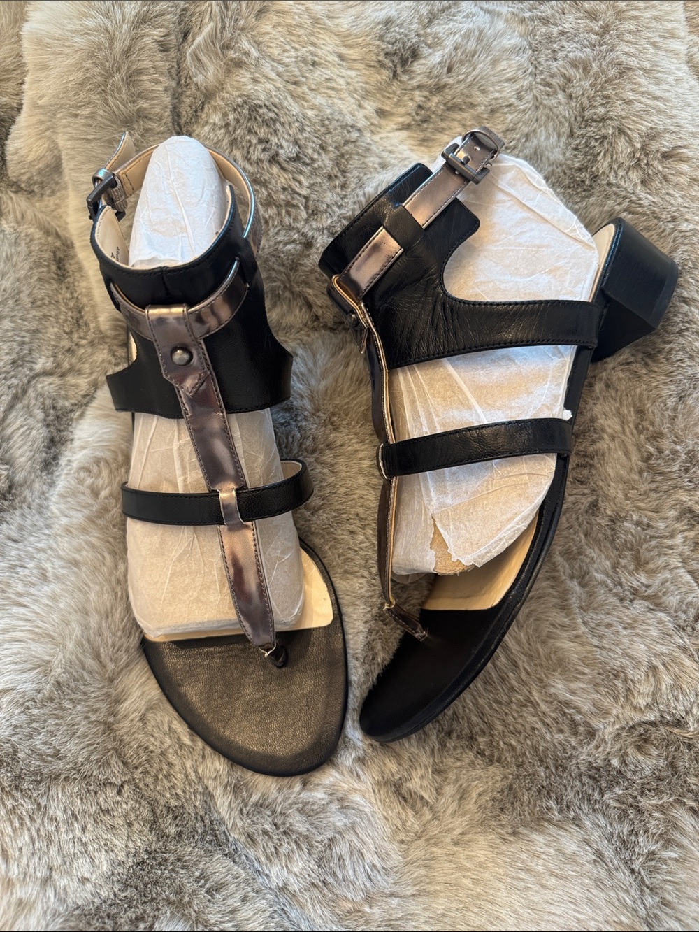 Nine West Black Sandals with Metallic T-Strap